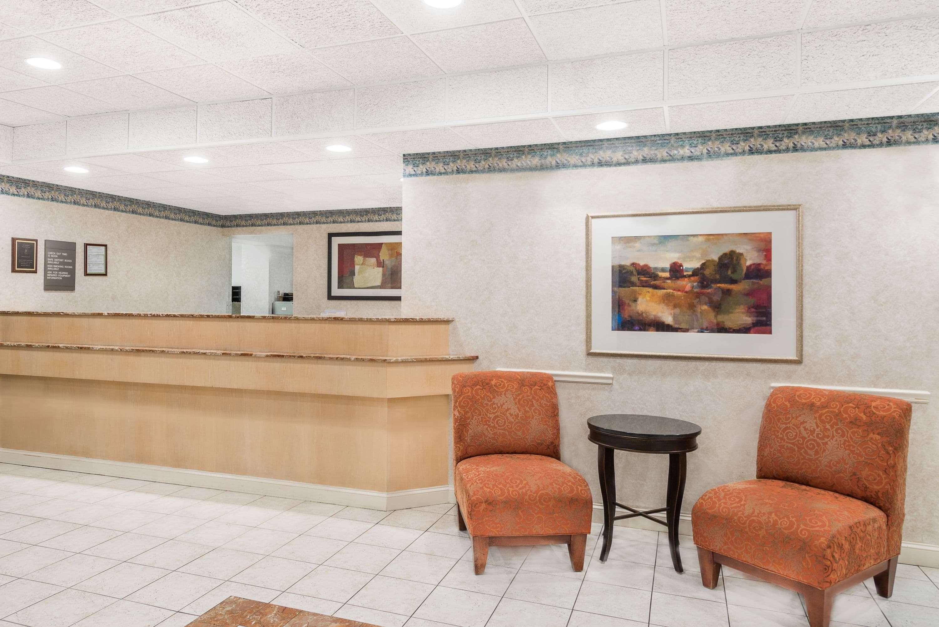 Howard Johnson By Wyndham Amherst Hadley Esterno foto
